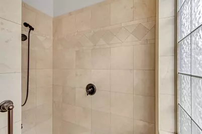 2154 E Viscaya Dr, Draper, UT 84020 - Photo 19