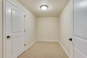 2154 E Viscaya Dr, Draper, UT 84020 - Photo 29