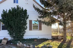 129 S Grant Ave, Stockton, UT 84071 - Photo 35