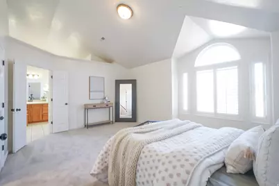 4476 S Oquirrh Vistas Ln, West Valley, UT 84128 - Photo 11