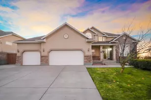 4476 S Oquirrh Vistas Ln, West Valley, UT 84128 - Photo 1