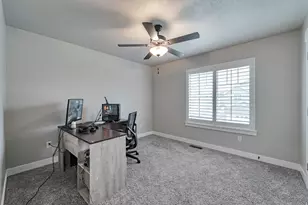 10471 S Sage Vista Way W, South Jordan, UT 84009 - Photo 13