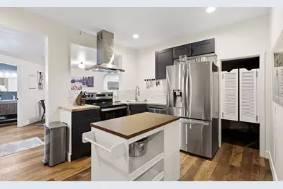 35 E Lone Hollow Dr, Sandy, UT 84092 - Photo 51