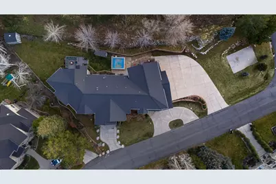 35 E Lone Hollow Dr, Sandy, UT 84092 - Photo 63