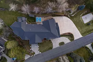 35 E Lone Holw Dr, Sandy, UT 84092 - Photo 63