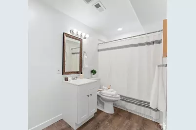 6819 W Pomona Ct, West Jordan, UT 84081 - Photo 9