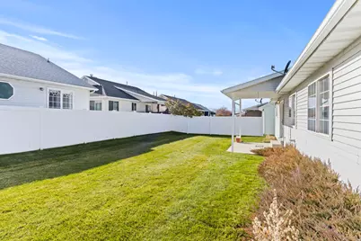 648 E 1280 N, Logan, UT 84341 - Photo 23