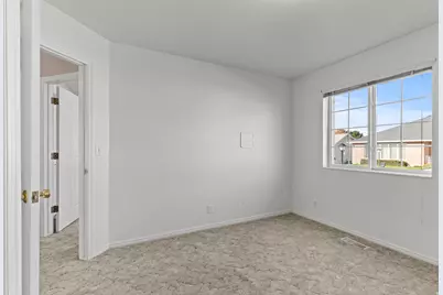 648 E 1280 N, Logan, UT 84341 - Photo 17