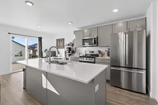 1760 E Fall St N, Eagle Mountain, UT 84005 - Photo 3