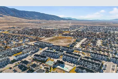 1760 E Fall St N, Eagle Mountain, UT 84005 - Photo 35