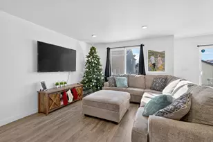 1760 E Fall St N, Eagle Mountain, UT 84005 - Photo 7