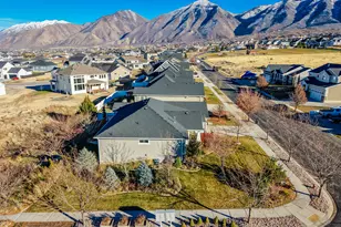 578 W Sky Hawk Way, Elk Ridge, UT 84651 - Photo 45