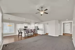 578 W Sky Hawk Way, Elk Ridge, UT 84651 - Photo 9