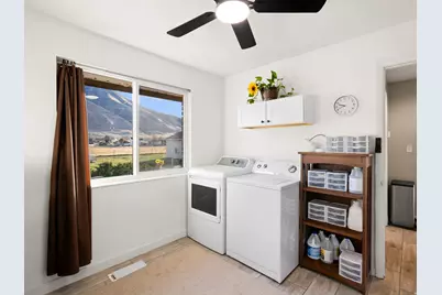 4468 N Droubay Rd, Erda, UT 84074 - Photo 9