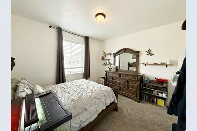 1384 E Abigail Ln, Eagle Mountain, UT 84005 - Photo 13