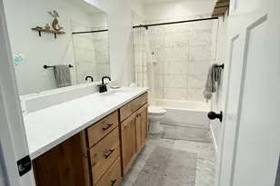 1384 E Abigail Ln, Eagle Mountain, UT 84005 - Photo 25