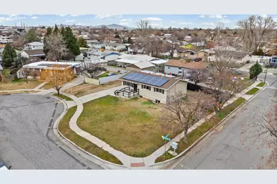 1788 W Altair Cir, Salt Lake City, UT 84116 - Photo 27