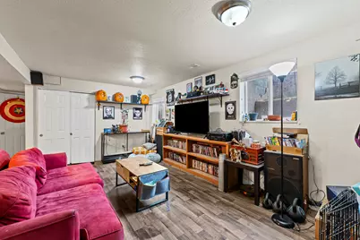 1788 W Altair Cir, Salt Lake City, UT 84116 - Photo 19