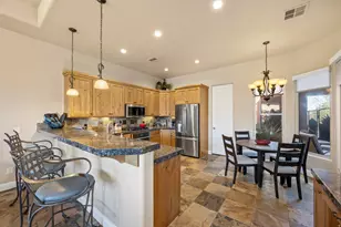 2590 Pioneer Parkway, Santa Clara, UT 84765 - Photo 9