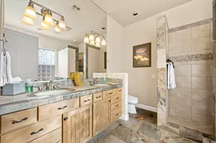 2590 Pioneer Parkway, Santa Clara, UT 84765 - Photo 15