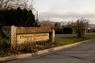 323 S Peach Ln, Bountiful, UT 84010 - Photo 1