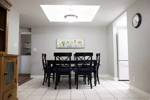 323 S Peach Ln, Bountiful, UT 84010 - Photo 5