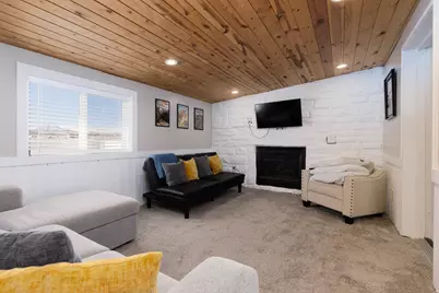 1135 N US 89 Hwy, Panguitch, UT 84759 - Photo 3