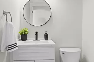 857 E 575 N, Layton, UT 84041 - Photo 21