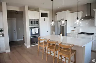 224 S Dry Creek Ln W, Vineyard, UT 84058 - Photo 11