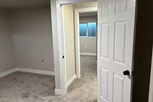 10642 S 1090 E, Sandy, UT 84094 - Photo 31