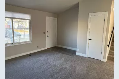 10642 S 1090 E, Sandy, UT 84094 - Photo 17