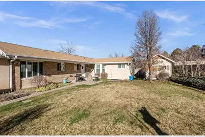 2671 S Edgehill Dr E, Bountiful, UT 84010 - Photo 33