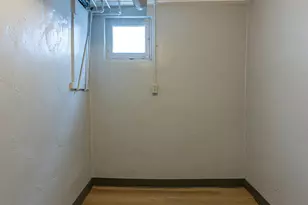 33 N 200 E, Logan, UT 84321 - Photo 37