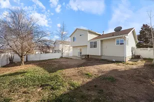 5502 W Starflower Way S, West Jordan, UT 84081 - Photo 23