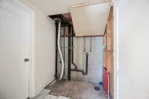 5502 W Starflower Way S, West Jordan, UT 84081 - Photo 7