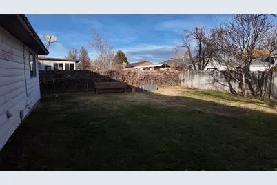 5987 S Blue Stone Cir, Murray, UT 84123 - Photo 15