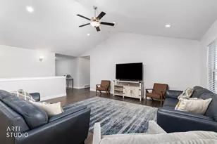 178 N Maple Bend Dr, Spanish Fork, UT 84660 - Photo 3