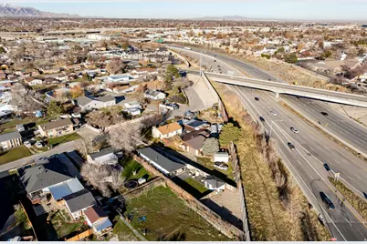 6375 S Malstrom Ln, Murray, UT 84107 - Photo 37