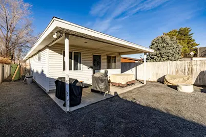 6375 S Malstrom Ln, Murray, UT 84107 - Photo 33