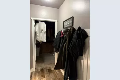 355 S 200 W, Orangeville, UT 84537 - Photo 15