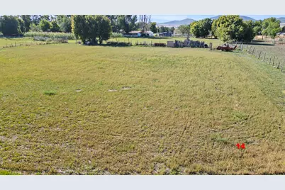 4633 S Highway 89, Wellsville, UT 84339 - Photo 15