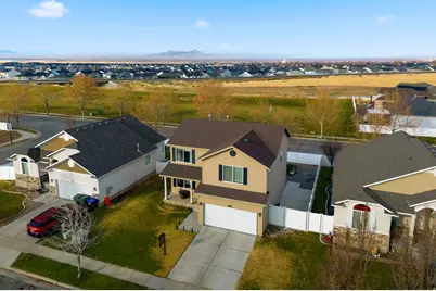 366 W Diamant Ln N, Tooele, UT 84074 - Photo 27