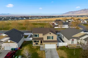366 W Diamant Ln N, Tooele, UT 84074 - Photo 29