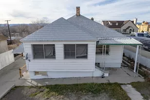 144 S 300 E, Price, UT 84501 - Photo 15