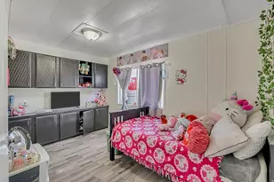 286 N Lionel St W, North Salt Lake, UT 84054 - Photo 9