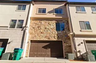 10919 Town Center Blvd, Highland, UT 84003 - Photo 29