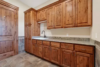 2250 E Paunsaugunt Dr, Hatch, UT 84735 - Photo 23