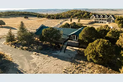 2250 E Paunsaugunt Dr, Hatch, UT 84735 - Photo 45