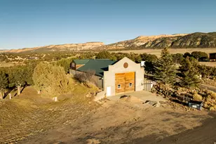 2250 E Paunsaugunt Clfs Dr, Hatch, UT 84735 - Photo 45