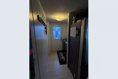 935 E 3000 N #27, Layton, UT 84040 - Photo 5